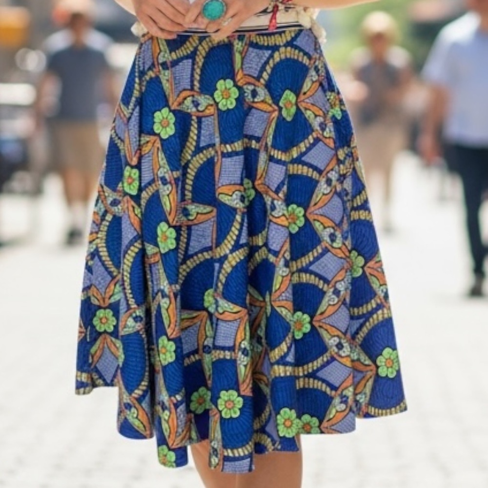 Artsy Graphic niu retro mod floral print midi ALine skirt Blue + Floral SZ M